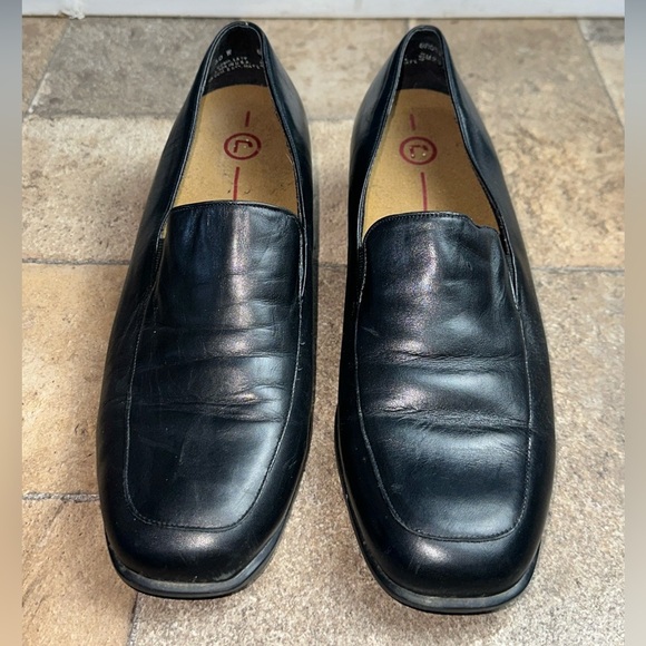 Munro American Size 10 - Picture 3 of 8